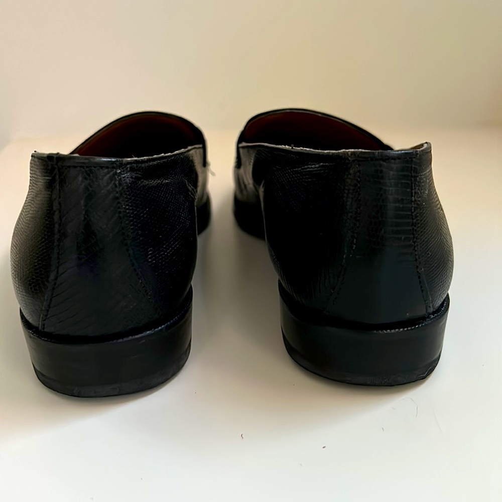 🔥HP🔥VTG Ann Taylor Loafers, black w gold buckle, size 7 1/2 M, Italy - Picture 4 of 15